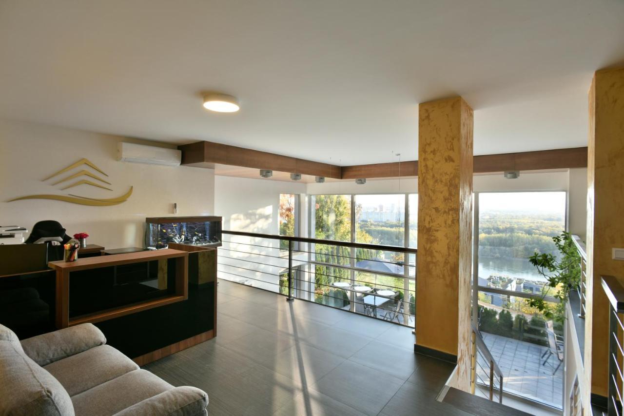 River View Apartments Hotel Bratislava Luaran gambar