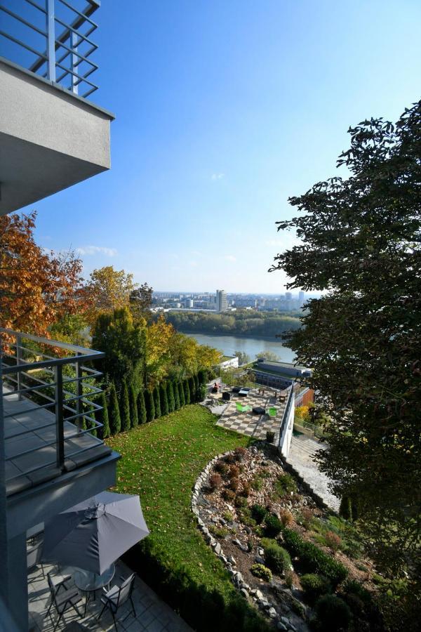River View Apartments Hotel Bratislava Luaran gambar