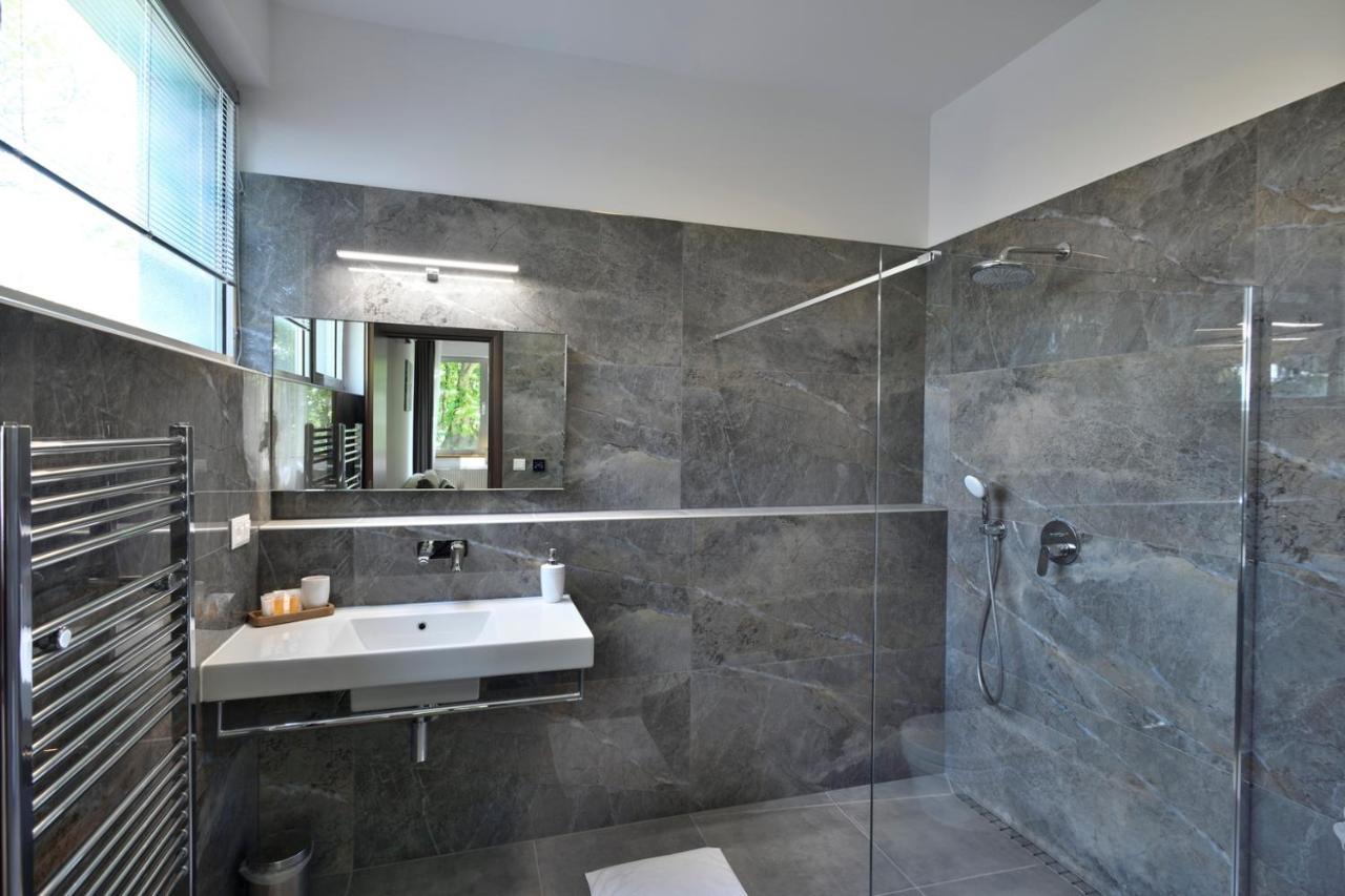 River View Apartments Hotel Bratislava Luaran gambar