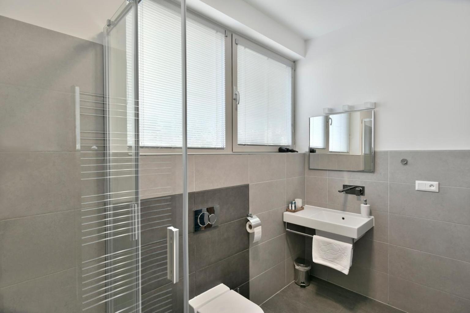 River View Apartments Hotel Bratislava Luaran gambar