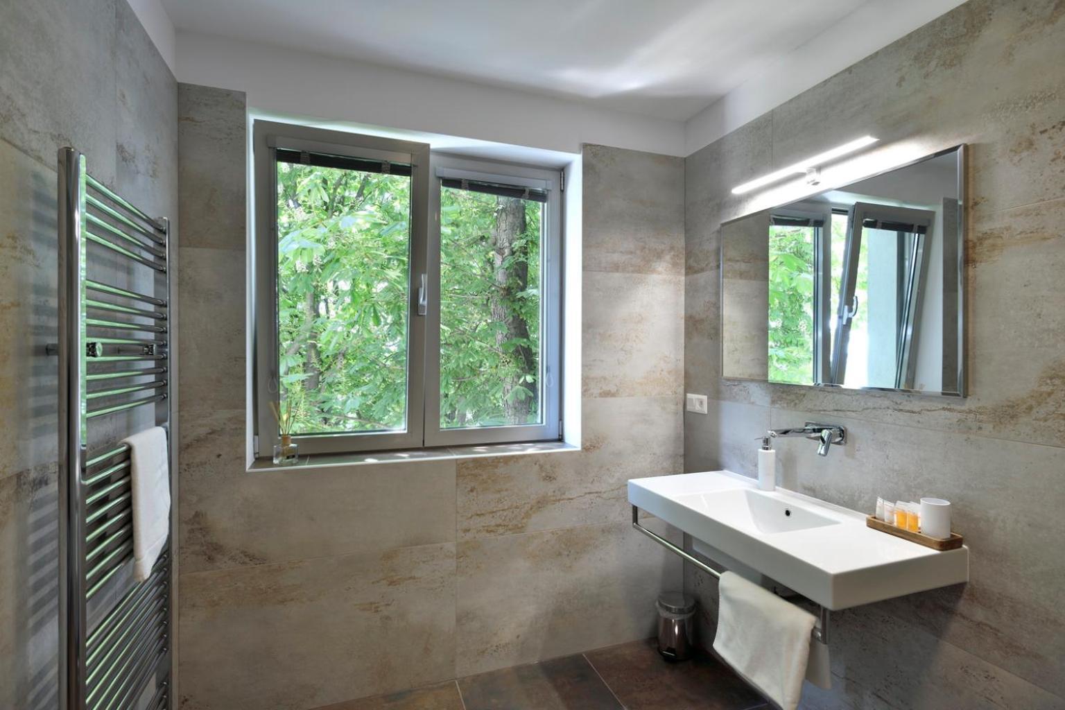 River View Apartments Hotel Bratislava Luaran gambar