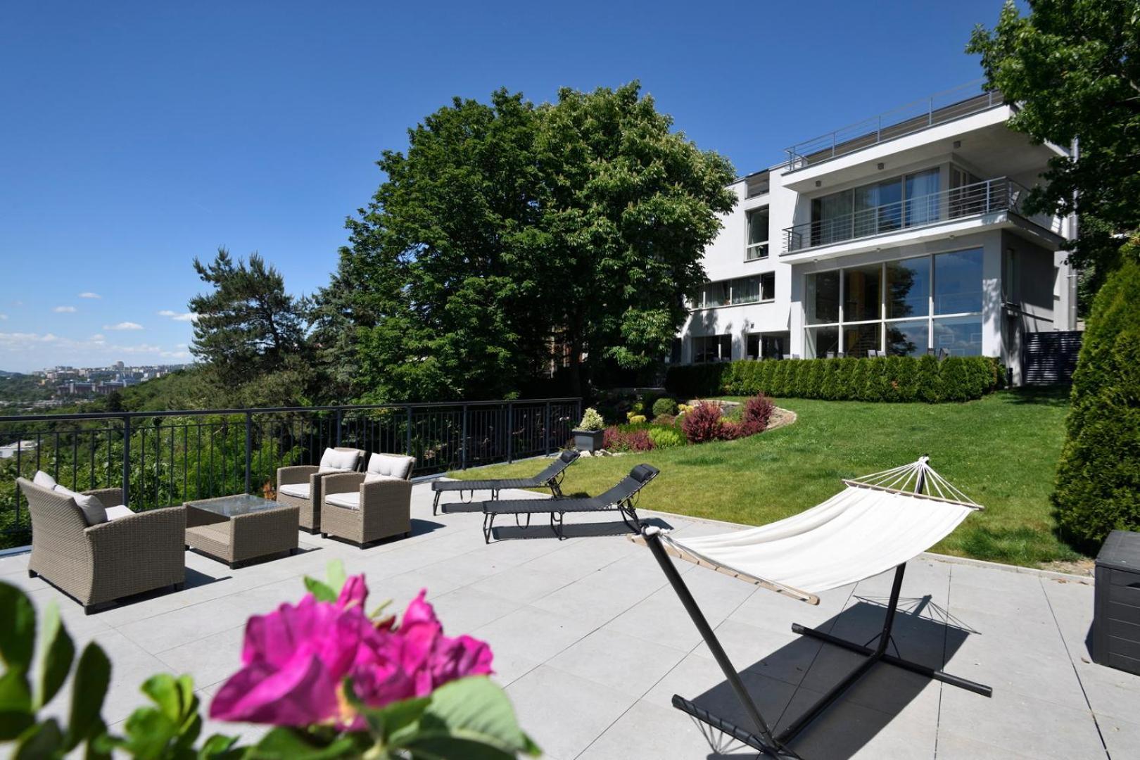 River View Apartments Hotel Bratislava Luaran gambar